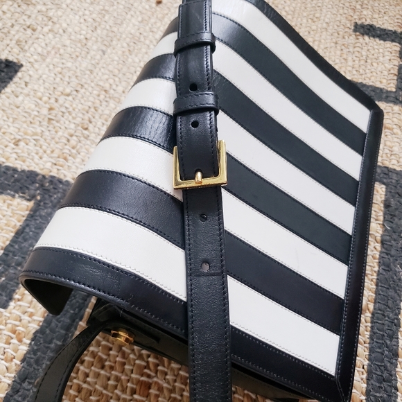 Saint Laurent Lulu Medium Shoulder Bag RARE - Picture 4 of 8